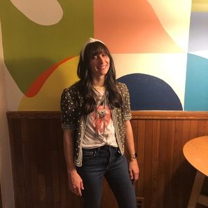 Meet your Posher, Jillian